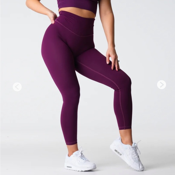NVGTN PLUM Signature 2.0 Leggings - Picture 2 of 4